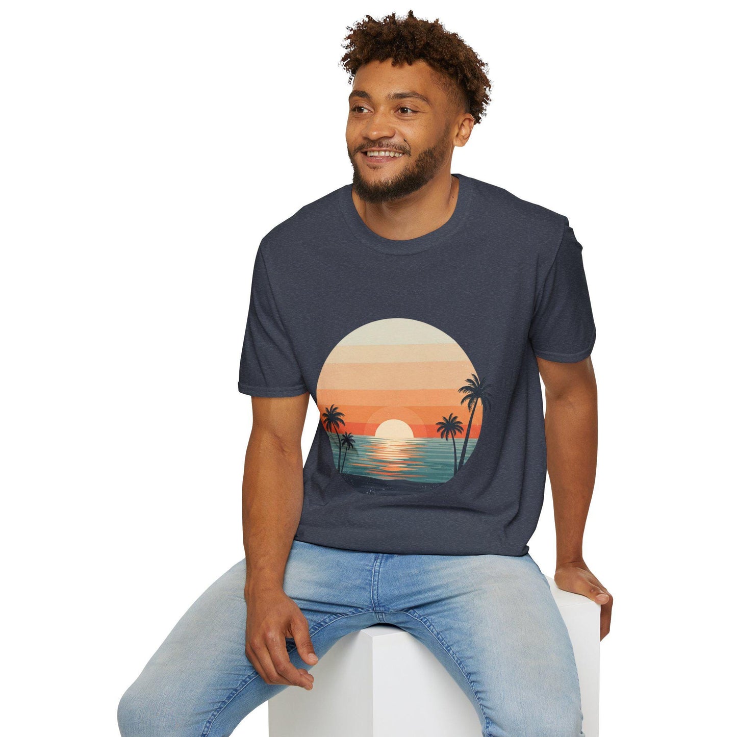 Vintage Ocean Sunset T-Shirt - Retro Beach Vibes Tee for Surfers & Summer Lovers