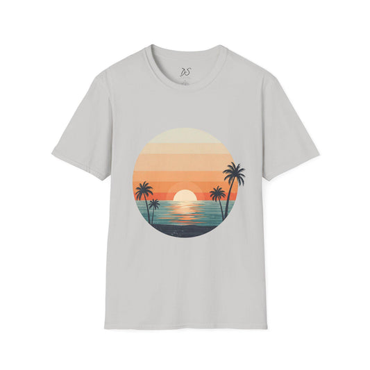Vintage Ocean Sunset T-Shirt - Retro Beach Vibes Tee for Surfers & Summer Lovers